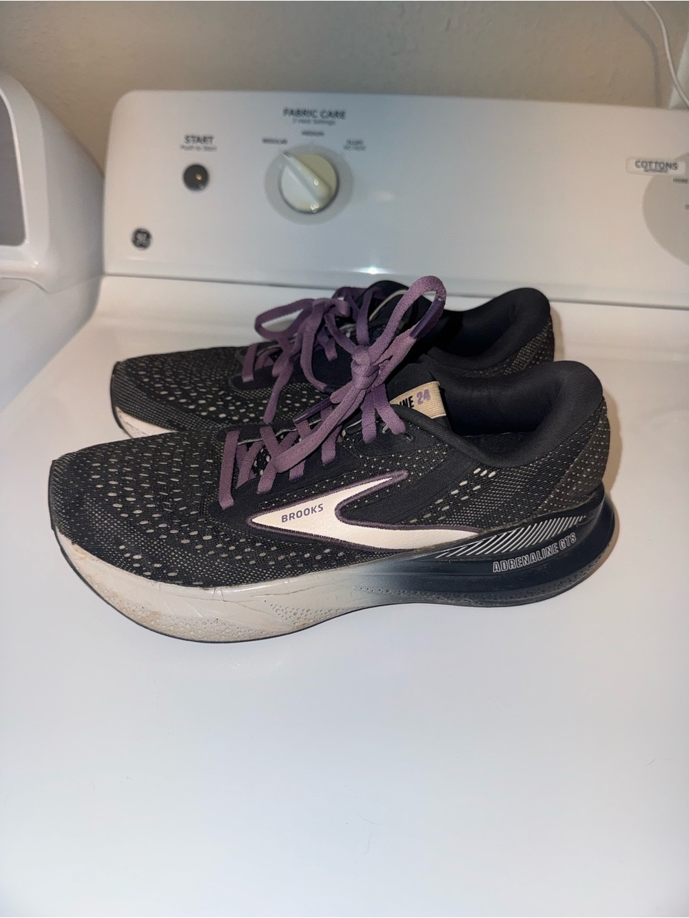 Women Brooks Adrenaline Running Shoe